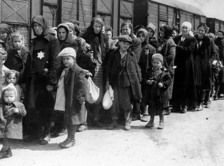 Possible new arrivals at Auschwitz